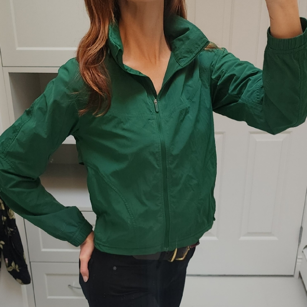 Lululemon Lightweight Hooded Jacket - Everglades Green